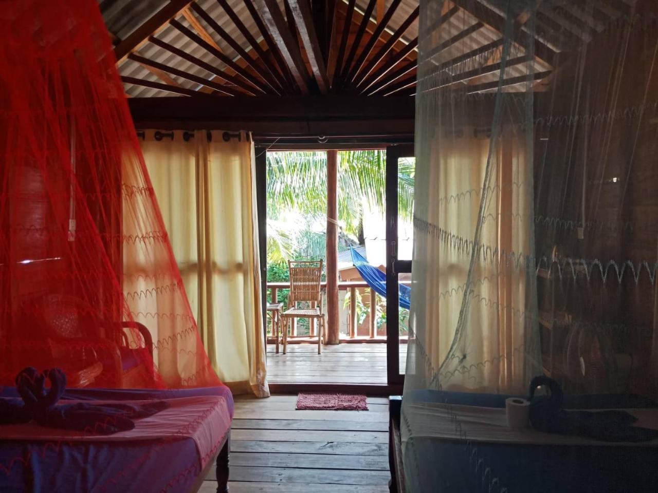 Happy Elephant Bungalows Kaoh Touch Bagian luar foto