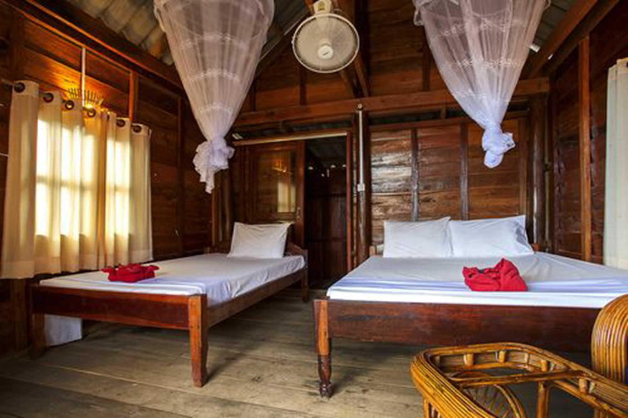 Happy Elephant Bungalows Kaoh Touch Bagian luar foto