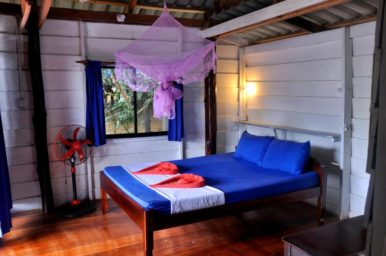 Happy Elephant Bungalows Kaoh Touch Bagian luar foto